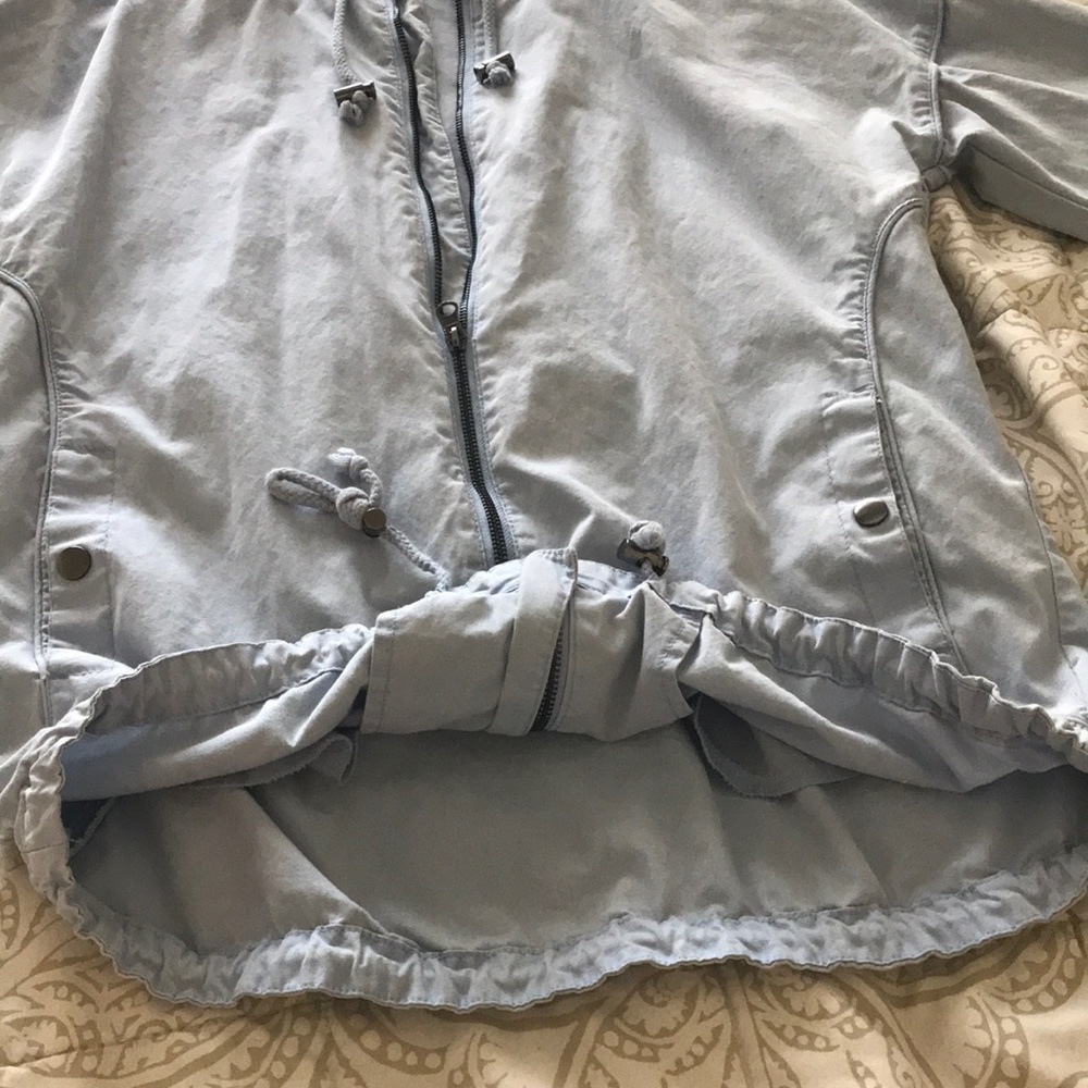 Light spring jacket - Picture 3 of 4